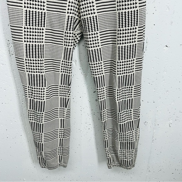 L*Space Women's Size Medium Best I Ever Plaid Sprinter Pants - Picture 4 of 12